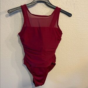 Maroon dark red women’s Miraclesuit swimsuit size 10DD with mesh illusion top